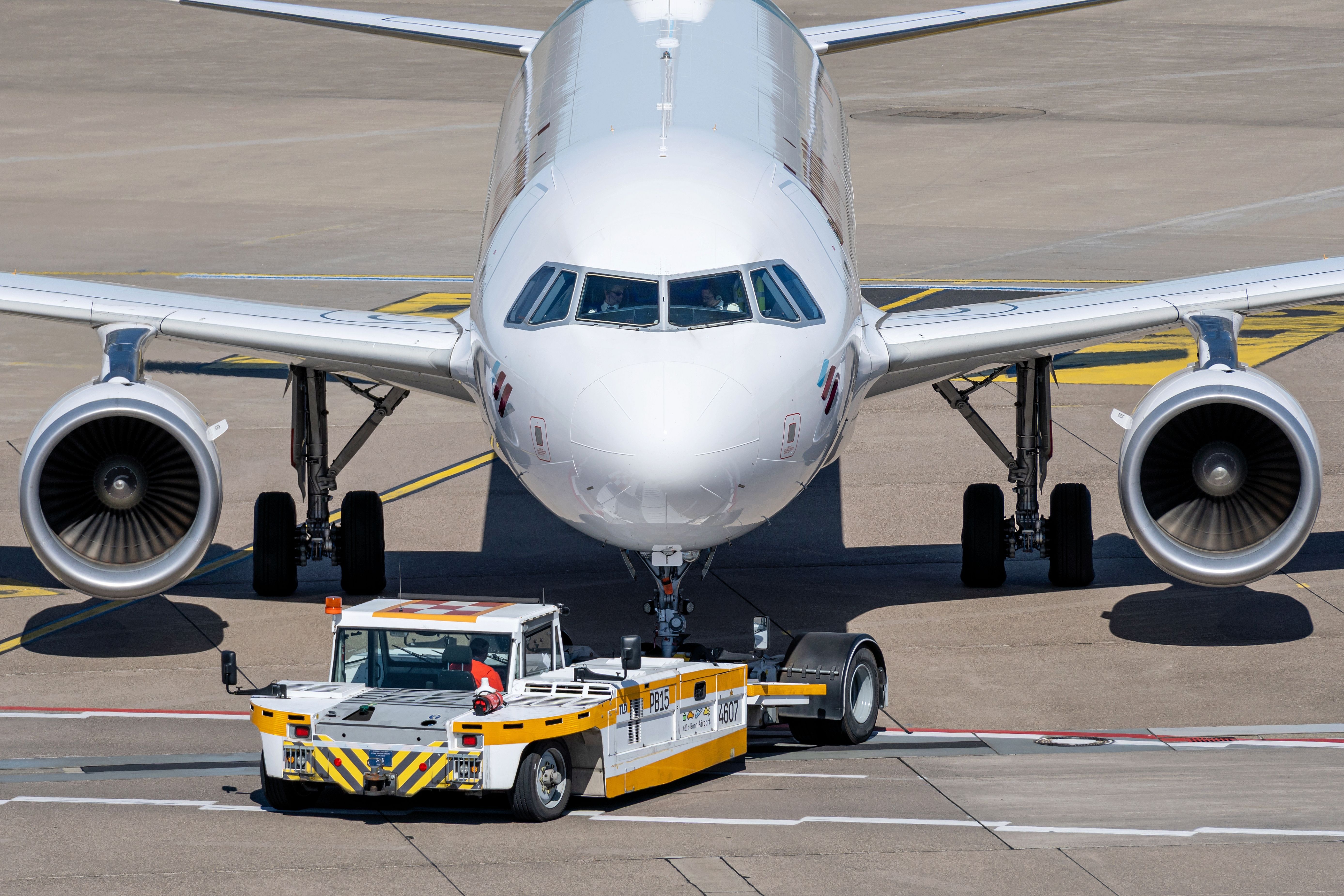 Airbus 'Taxibot' Hybrid-Electric Tug Program Gains Momentum