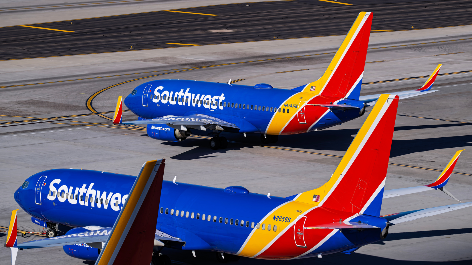 Southwest Airlines Boeing 737-700 N474WN preparing for departure from Phoenix Sky Harbor