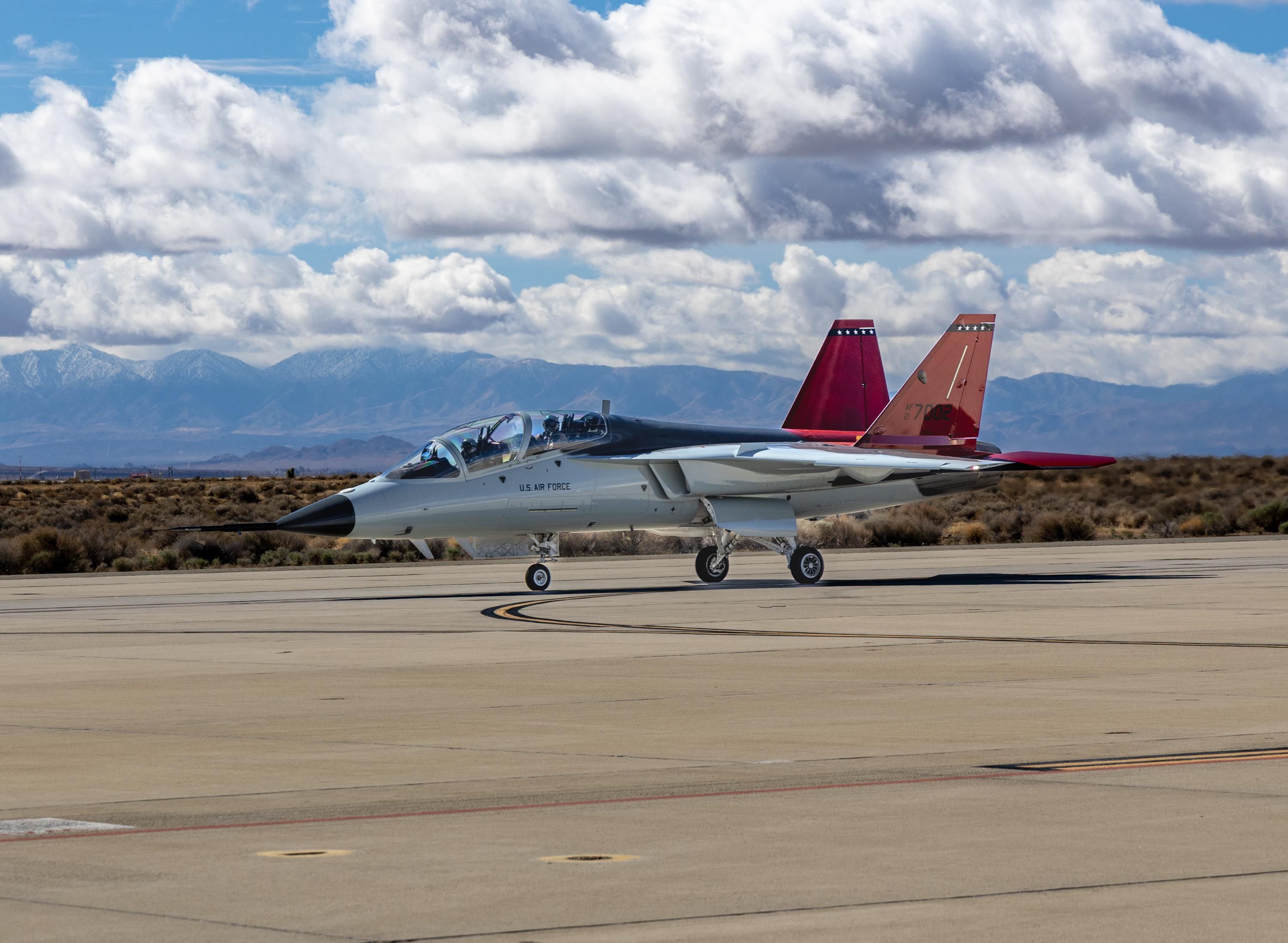 Sources: Boeing & Saab Look To Partner With BAE On New RAF Trainer