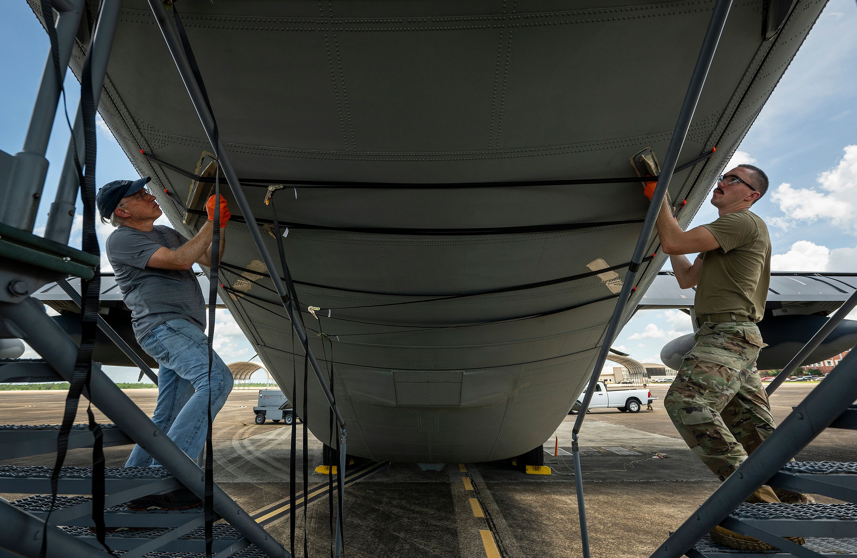 What Is A Finlet? US Air Force Tests New Drag-Reduction Device On MC-130J