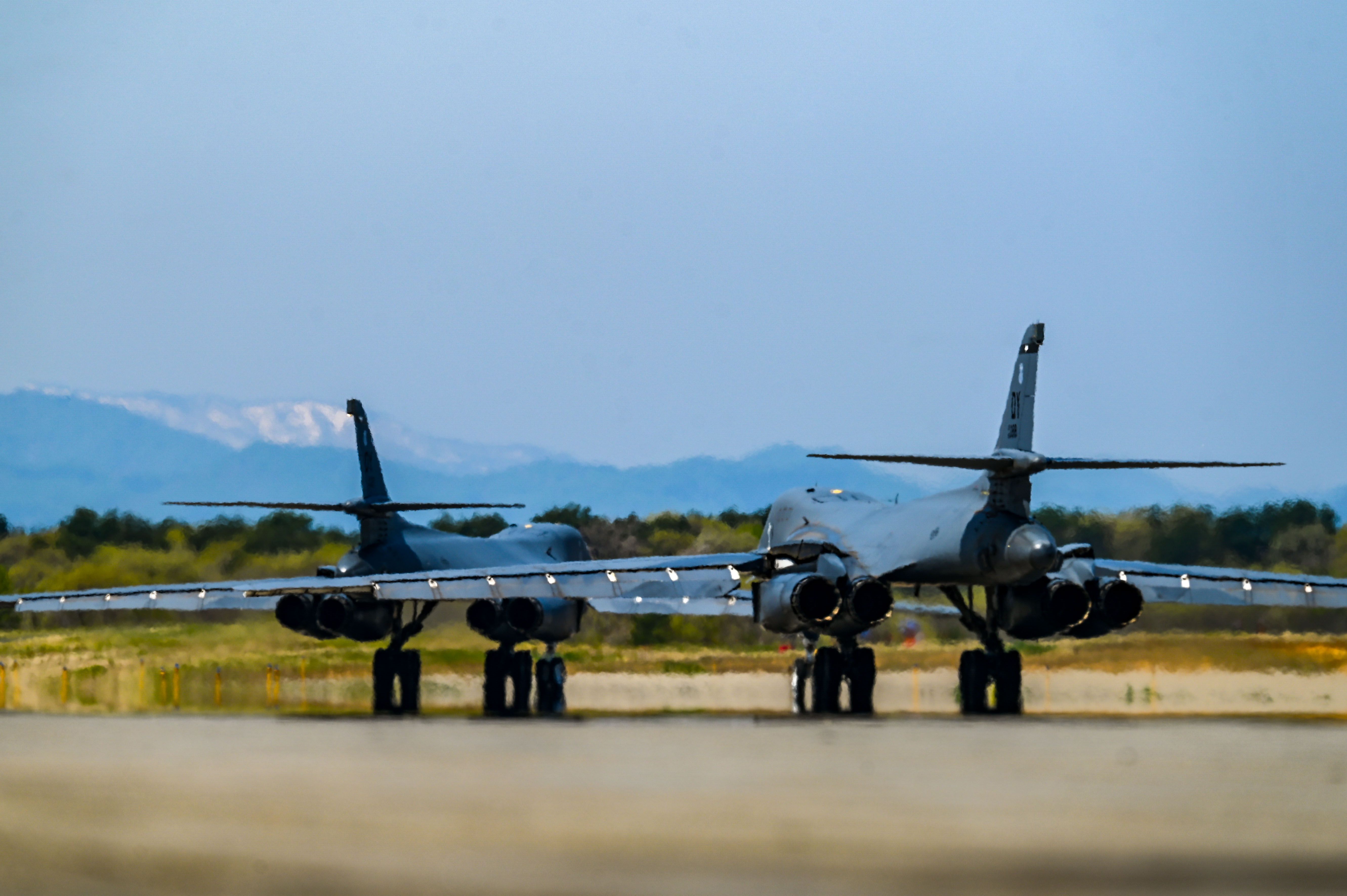 New Pylons Will Drastically Increase Capabilities For US Air Force B-1B ...
