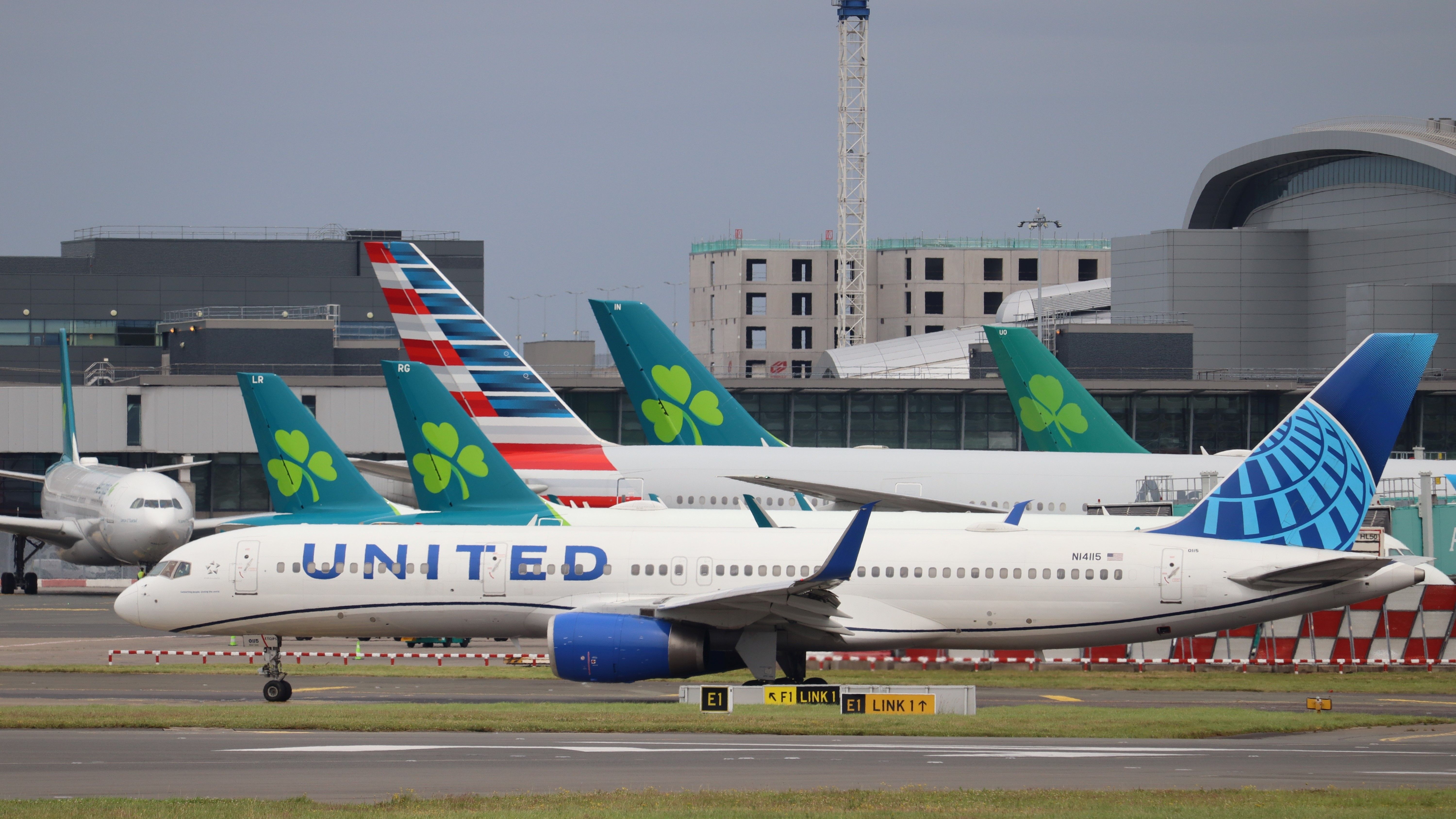 United Airlines a major American airline and a founding member of the Star Alliance.