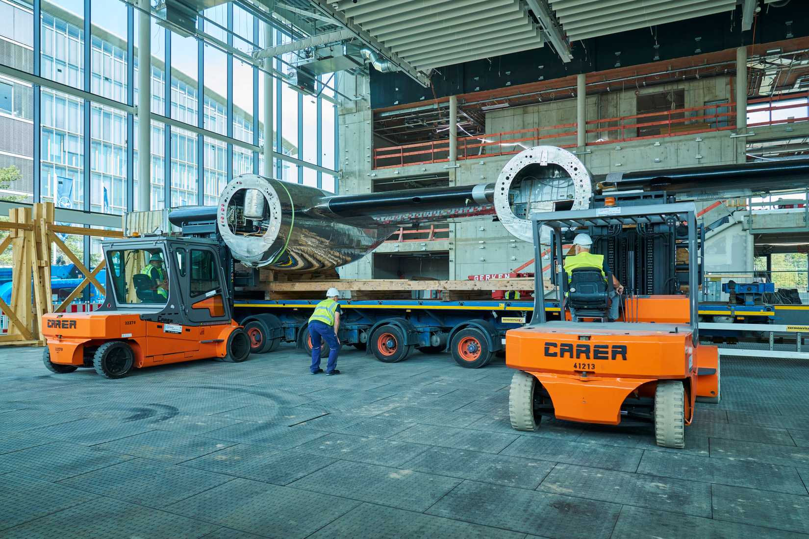 Lufthansa's Lockheed Super Star Gets Its Wings