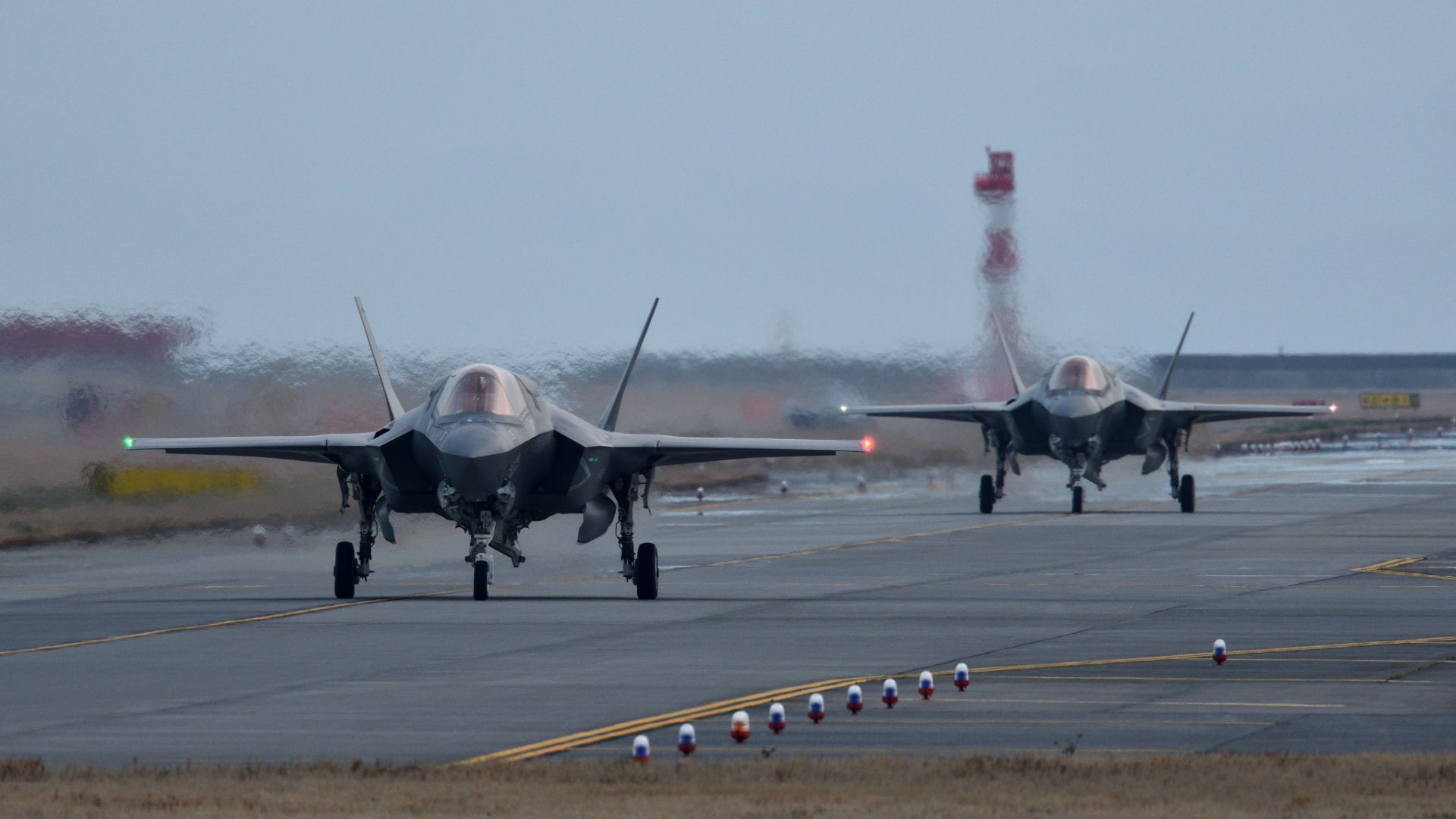 F-35B jets on the runway 