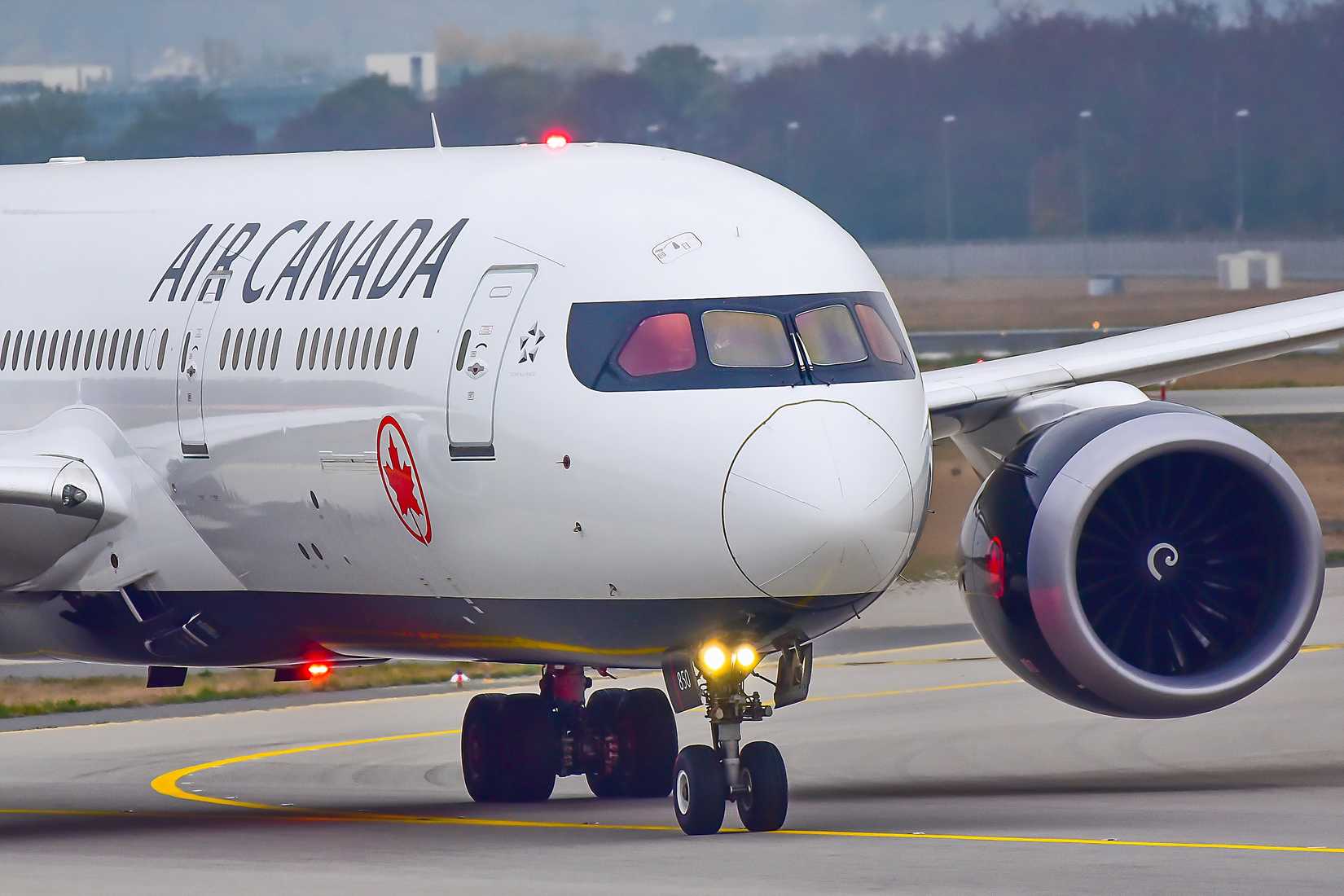 Air Canada Boeing 787 Taxiing