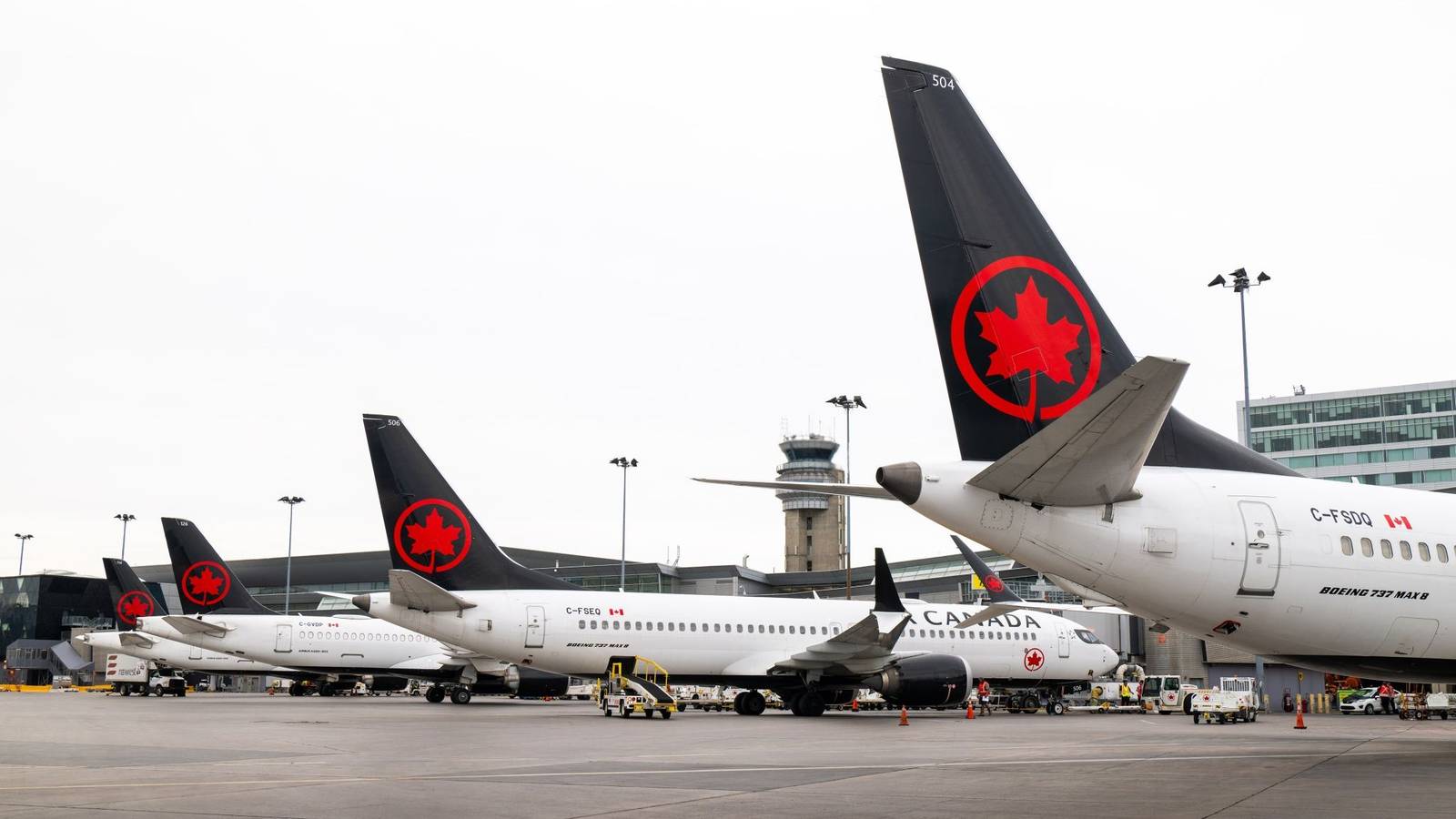 Air Canada Flight Attendants To Vote On Tentative Agreement With Ground Pay Next Week