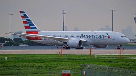American 787-8 shutterstock_2618315247