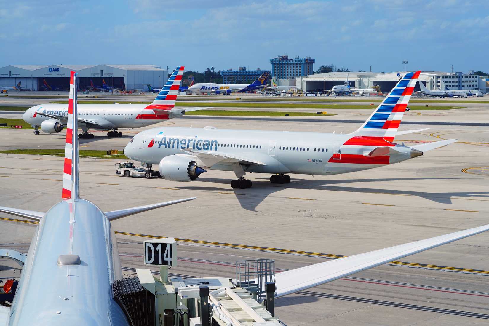 American-Airlines-aircraft-including-a-Boeing-787-at-Miami-International-Airport-MIA