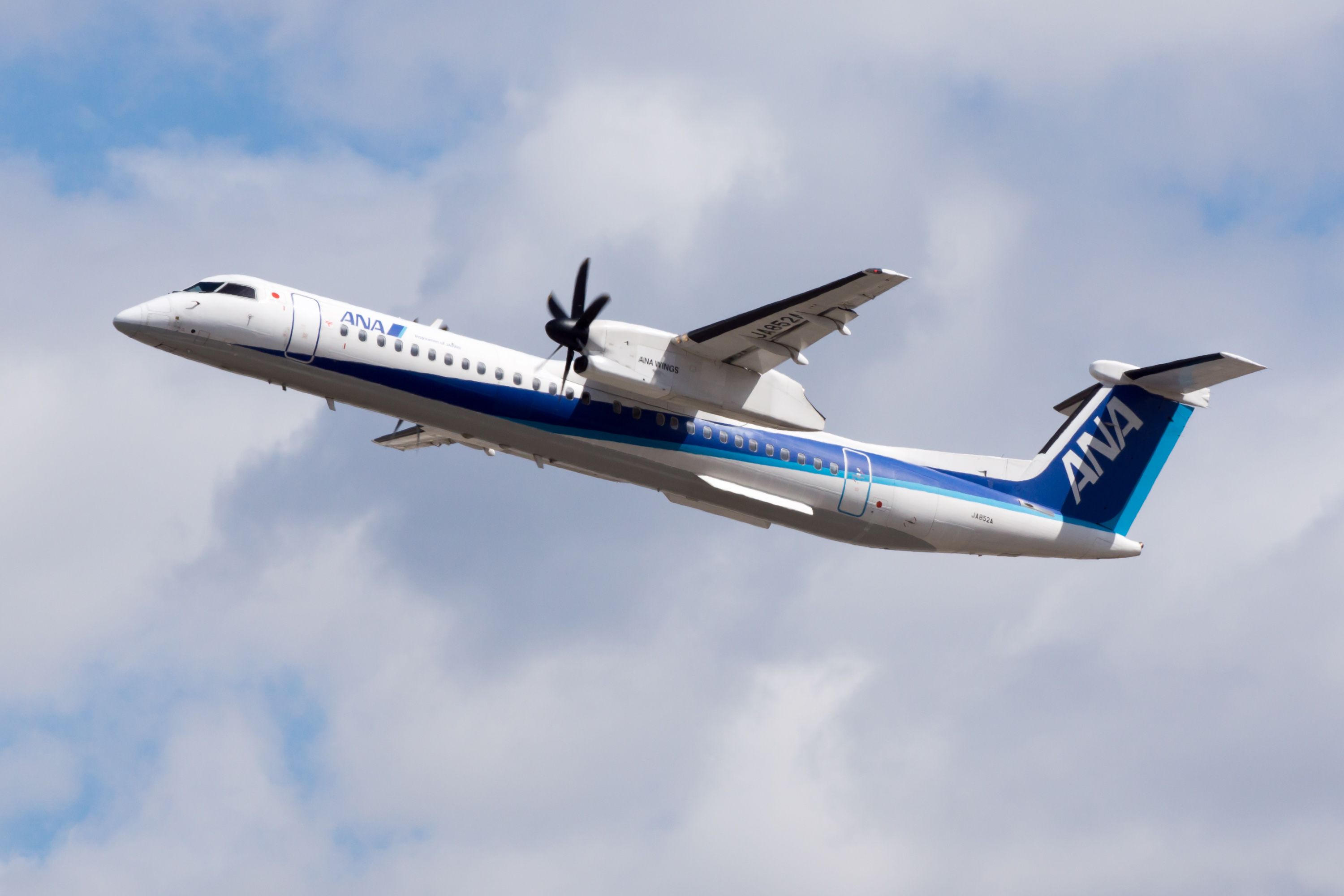 Japan Dash 8 Near Miss: ANA Wings Airliner Involved In