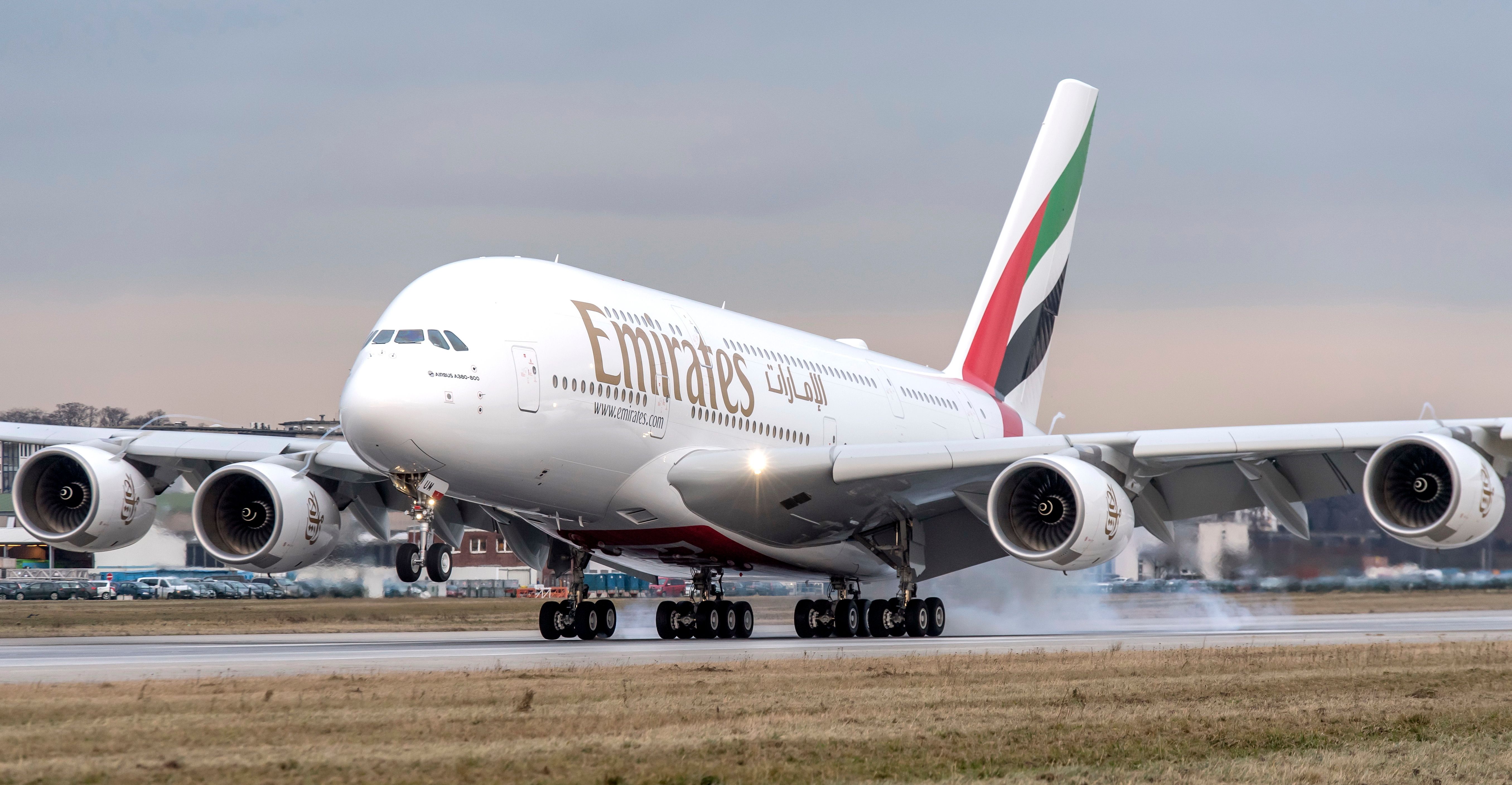 Emirates signs MoU for 36 A380s