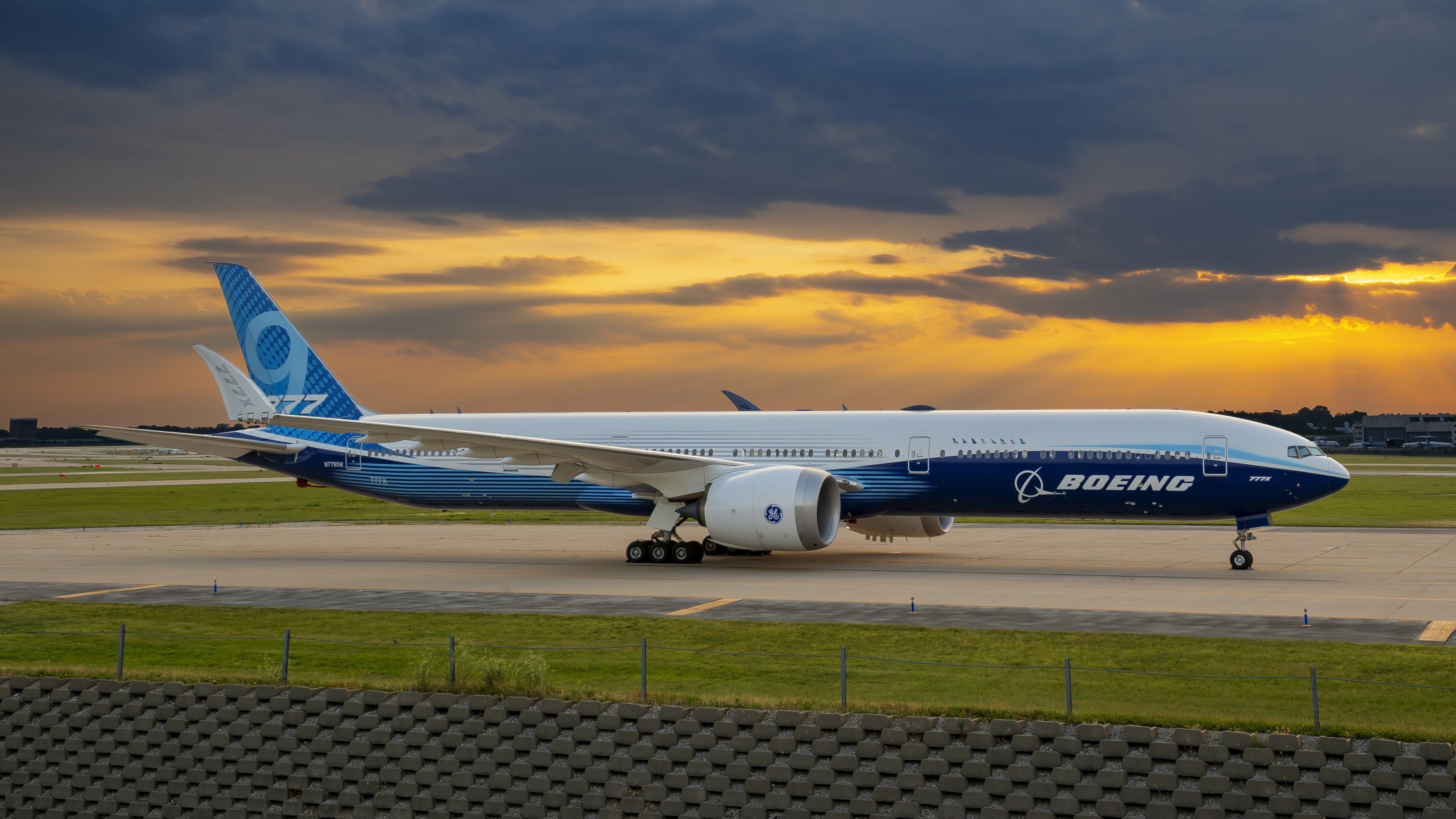 Cathay Pacific Orders 14 Additional Boeing 777-9 Aircraft