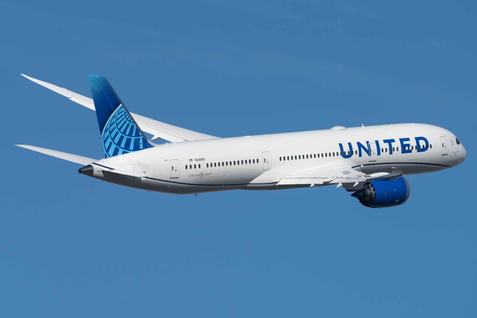 N24980 United Airlines Boeing 787-9 Dreamliner