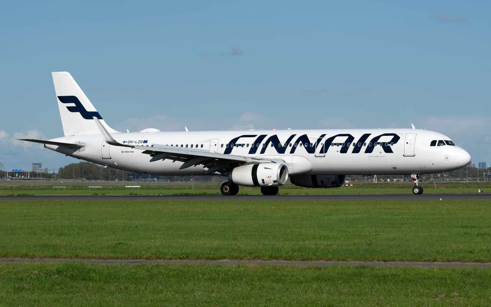 Finnair Airbus A321-231, registered as OH-LZO