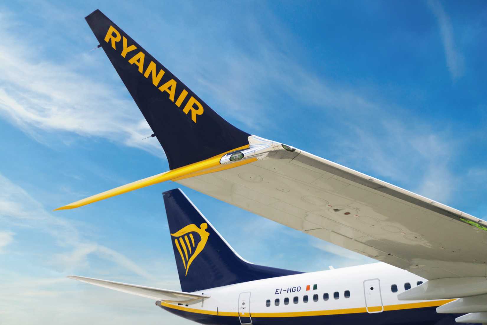 Ryanair Passenger Caught Vaping In Lavatory Delays Flight By 2 Hours Ryanair Passenger Caught Vaping In Lavatory Delays Flight By 2 Hours