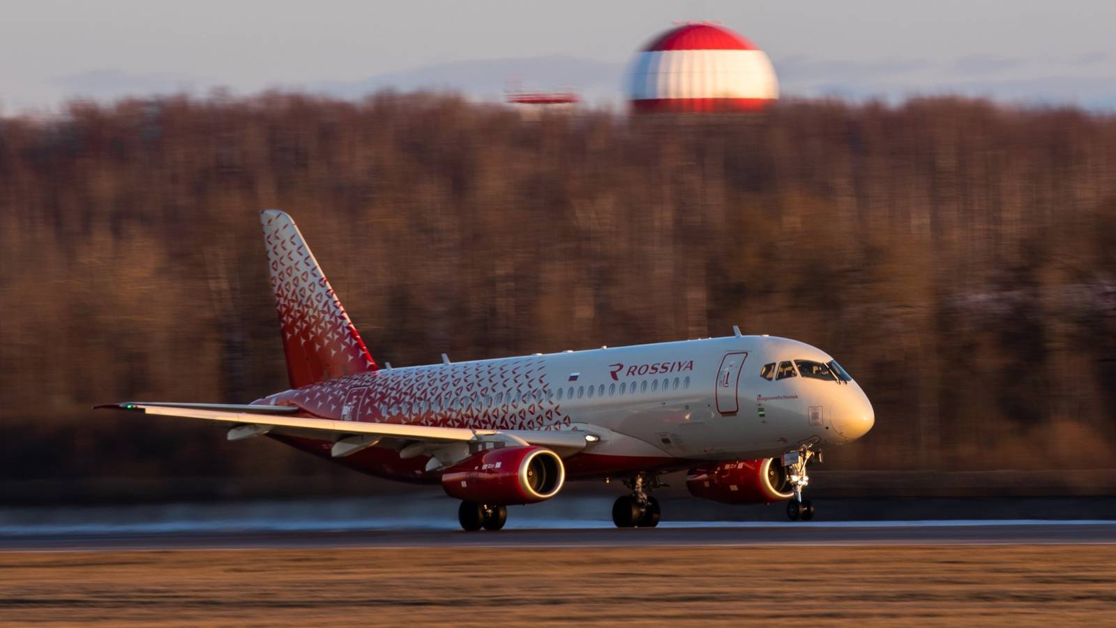 Fuselage Defects Found In 14 Sukhoi Superjet 100 Airliners