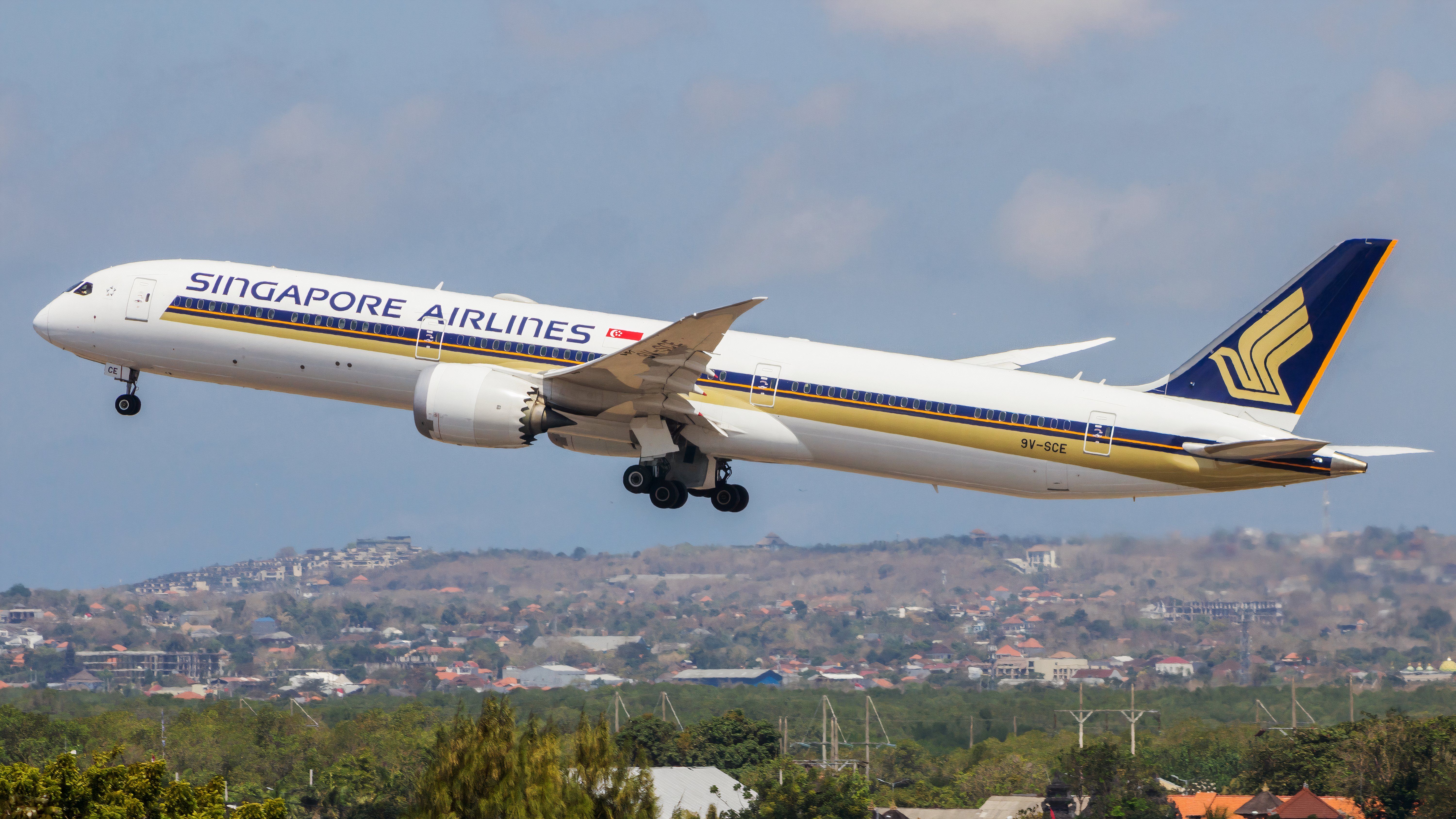 SINGAPORE AIRLINES 787-10 シンガポール航空 ph Singapore Airlines Boeing 787-10 Business Class | SIN-MNL