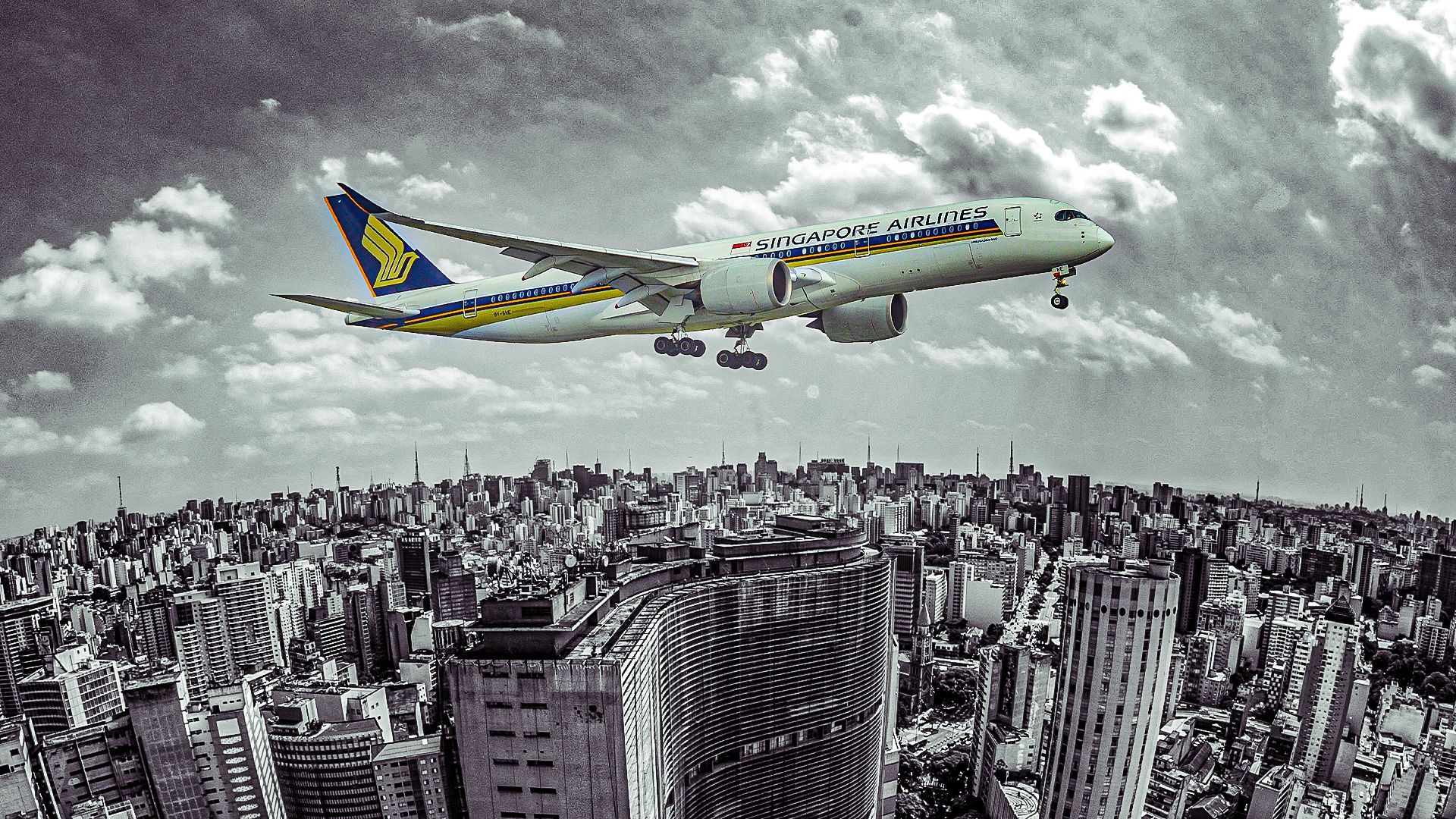 Singapore Airlines Airbus A350 edit 