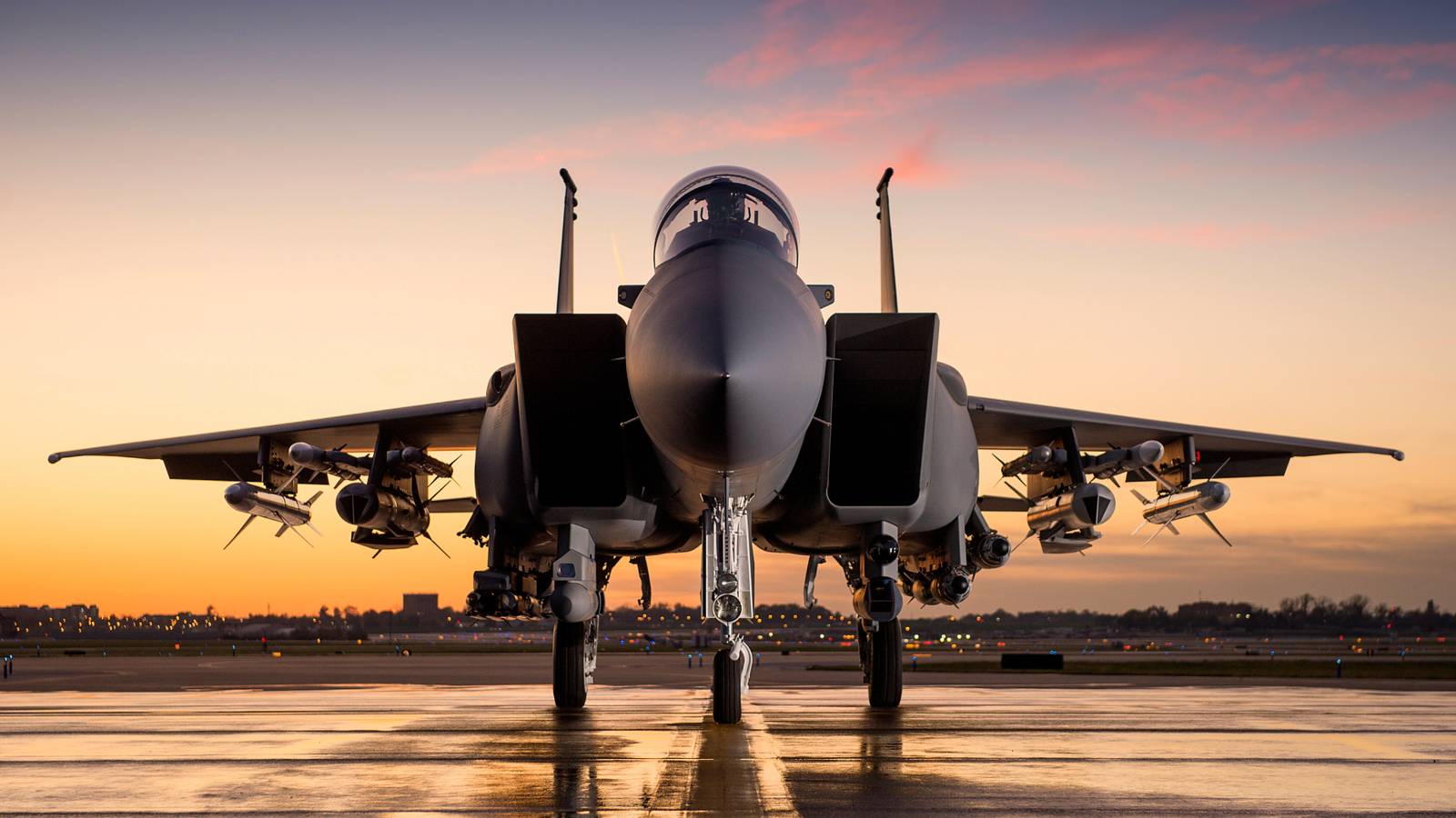 Boeing Defense Workers Vote On Union's Four-Year Contract Proposal