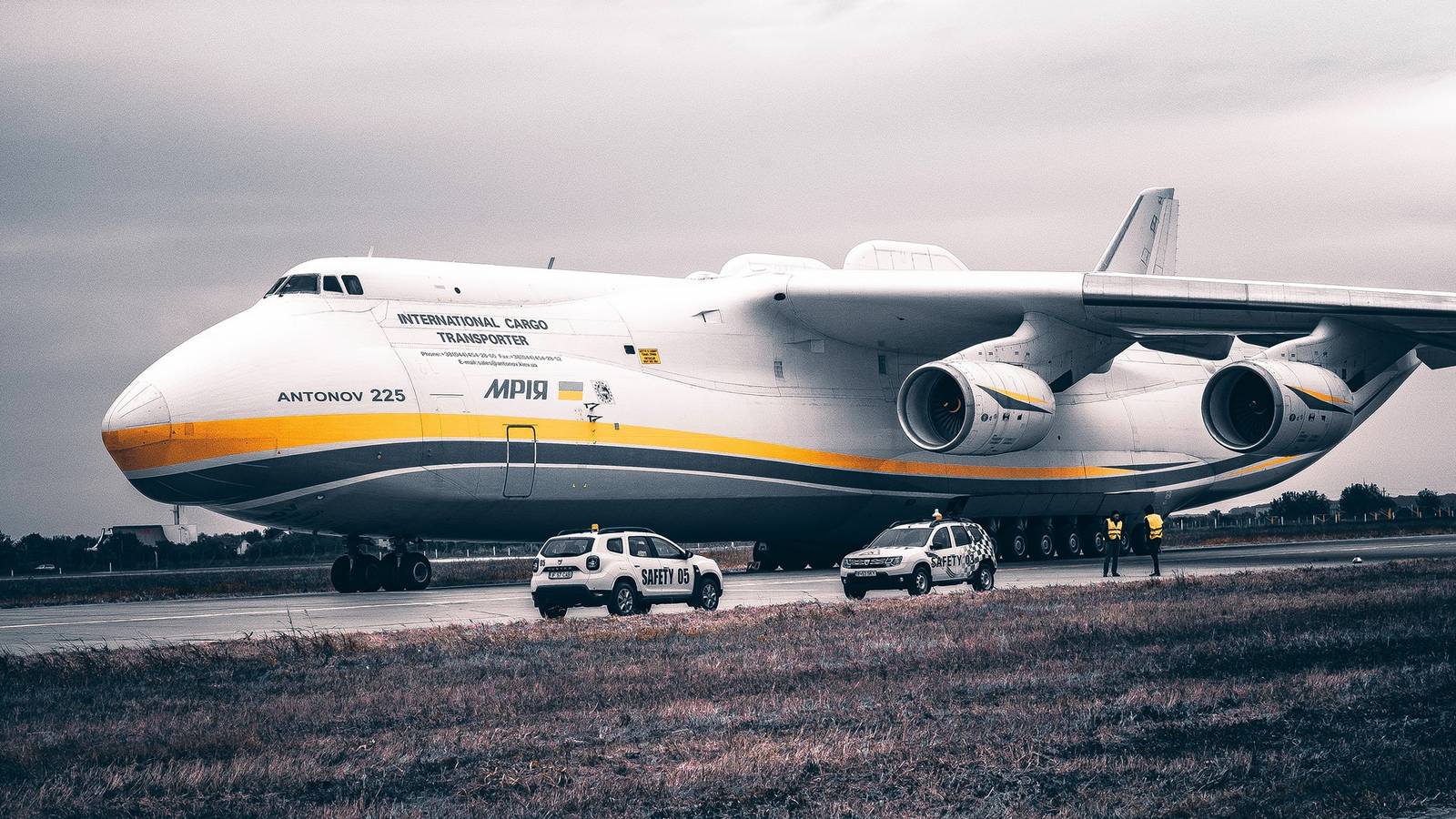 What Are the 5 Fascinating Facts About the Antonov An-225 Mriya, the Largest Aircraft Ever?