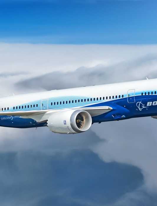 How Much Can The Boeing 787's Wings Flex?