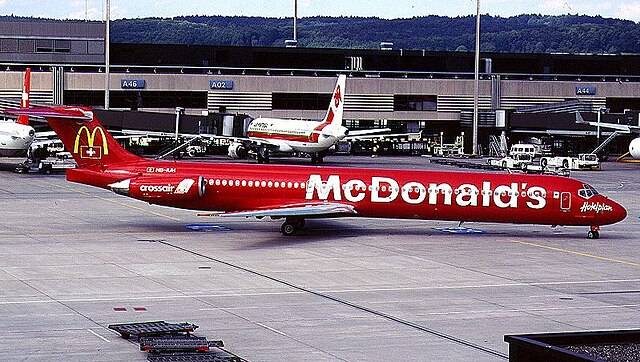 Crossair McDonnell Douglas MD-83 HB-IUH at Zürich International Airport