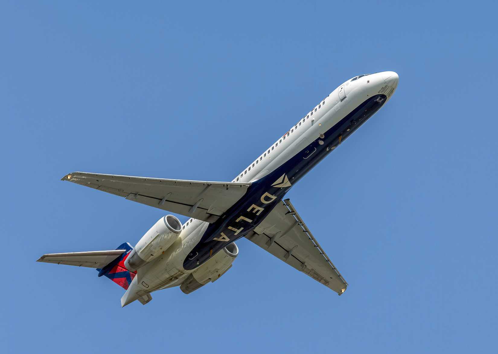 Delta_Boeing_717_N927AT_BWI_MD1
