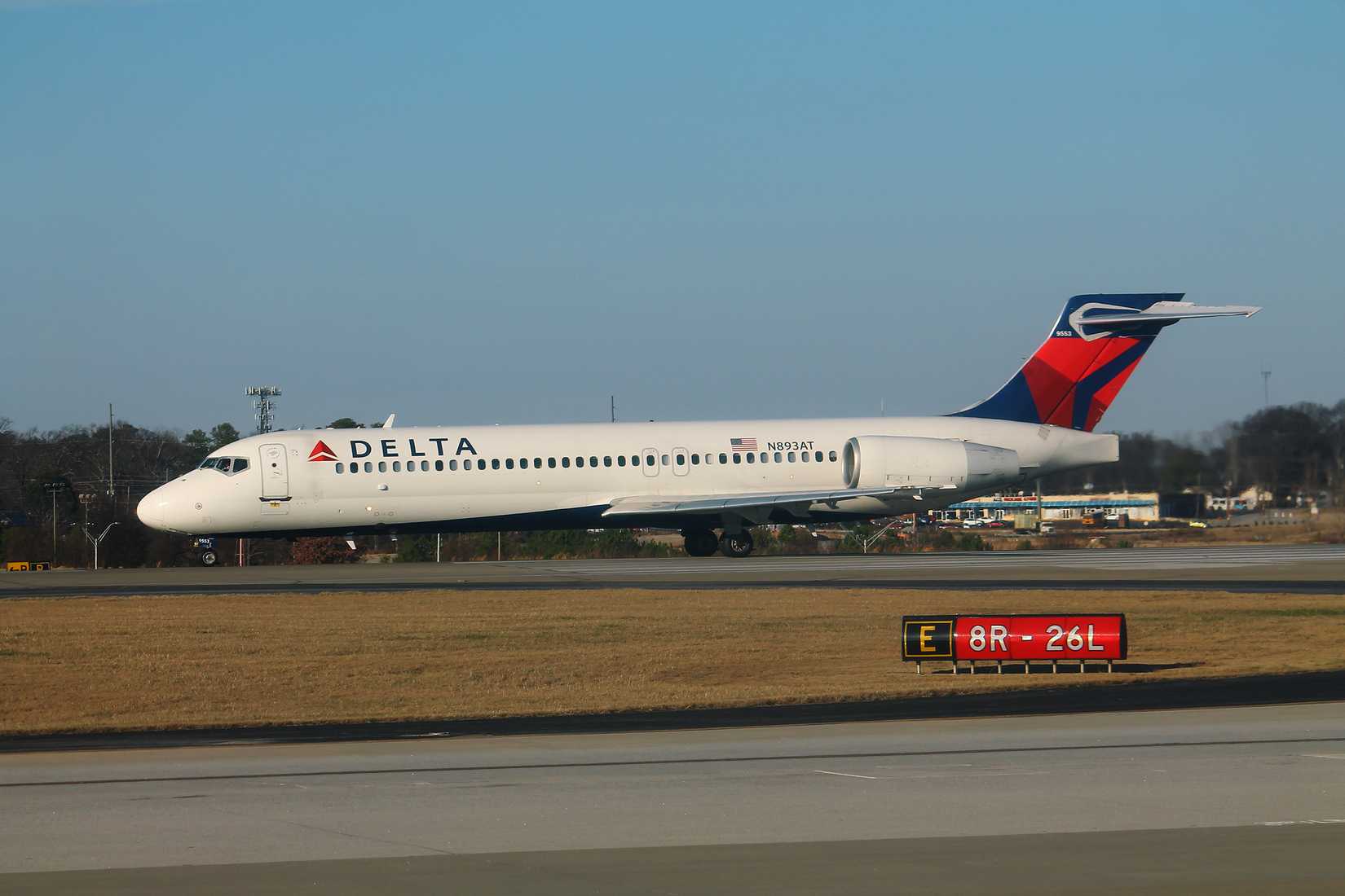 Delta N893AT Boeing 717-200