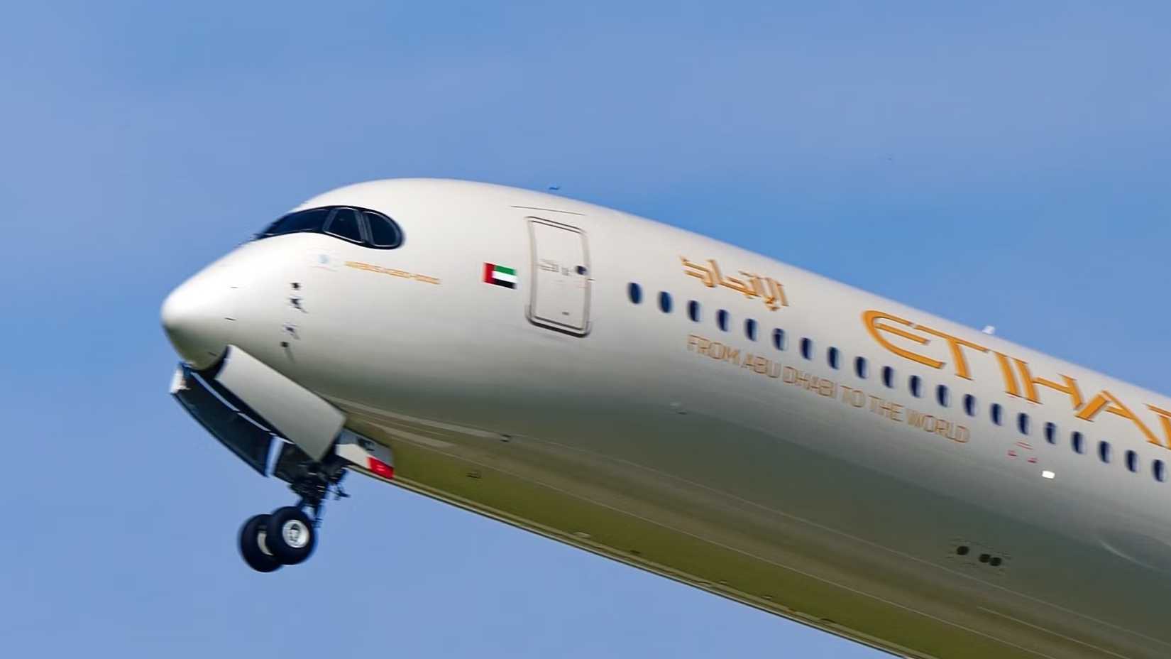 Etihad Airways Airbus A350-1000