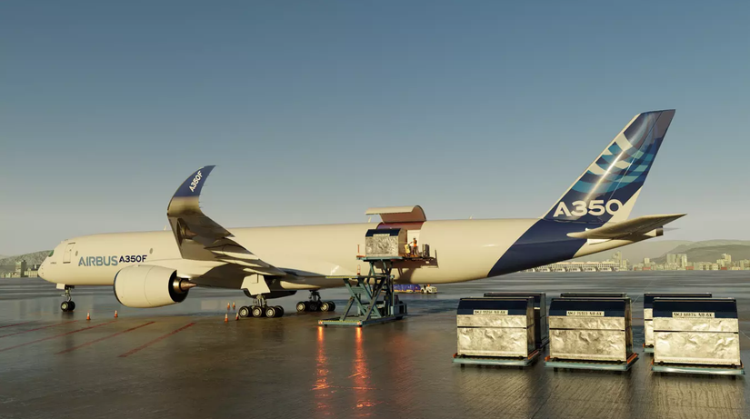 Visualization: a350f open largest cargo door