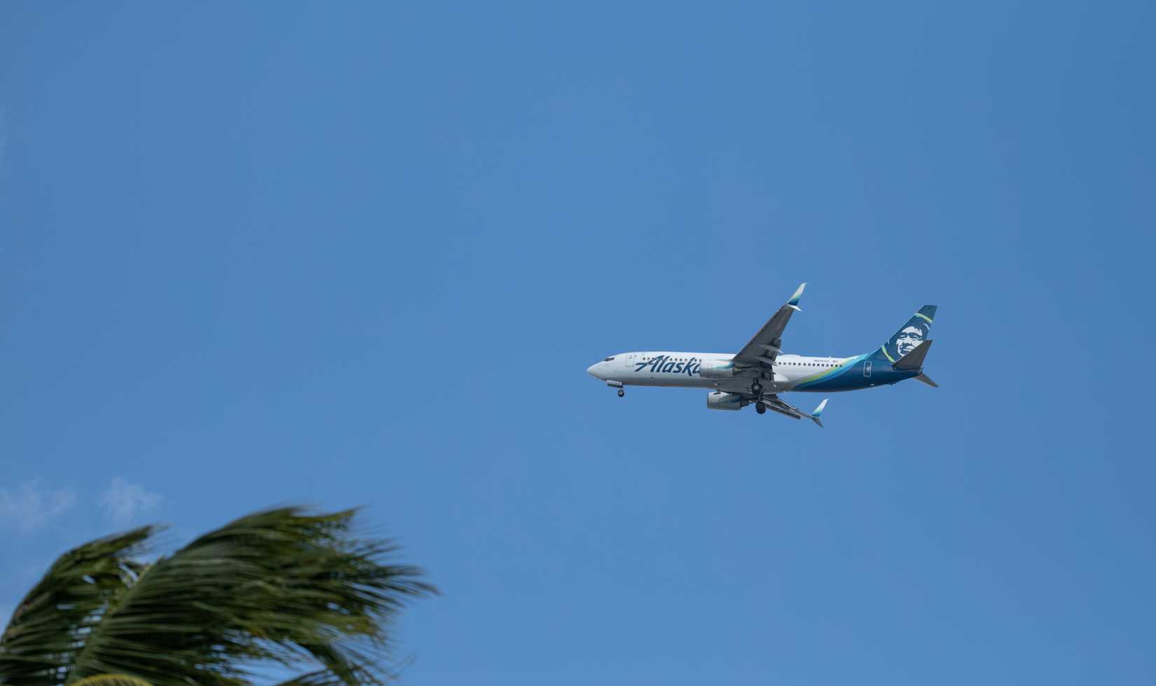 Honolulu, Hawaii, USA. December 22, 2022. Alaska Airlines Boeing