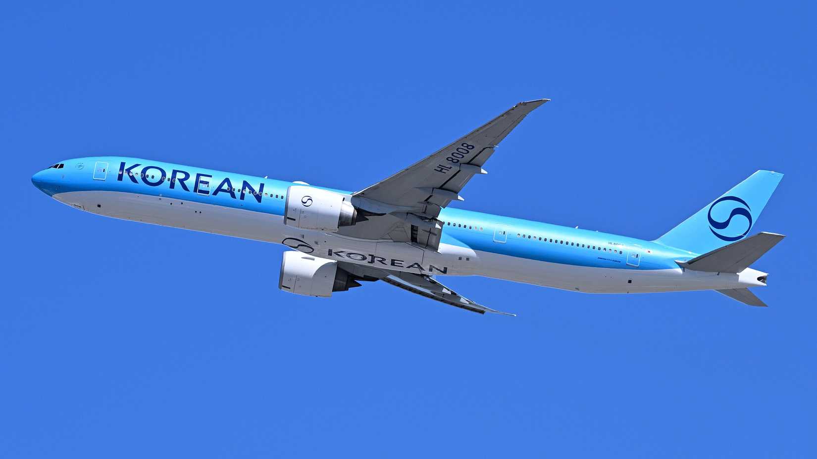 Korean Air Boeing 777-300ER