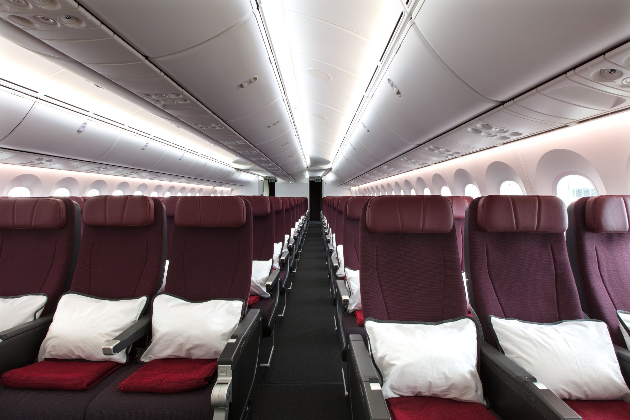 Qantas Boeing 787-9 Economy Cabin