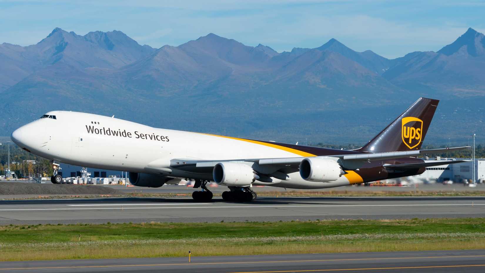 UPS Boeing 747 Departing Anchorage