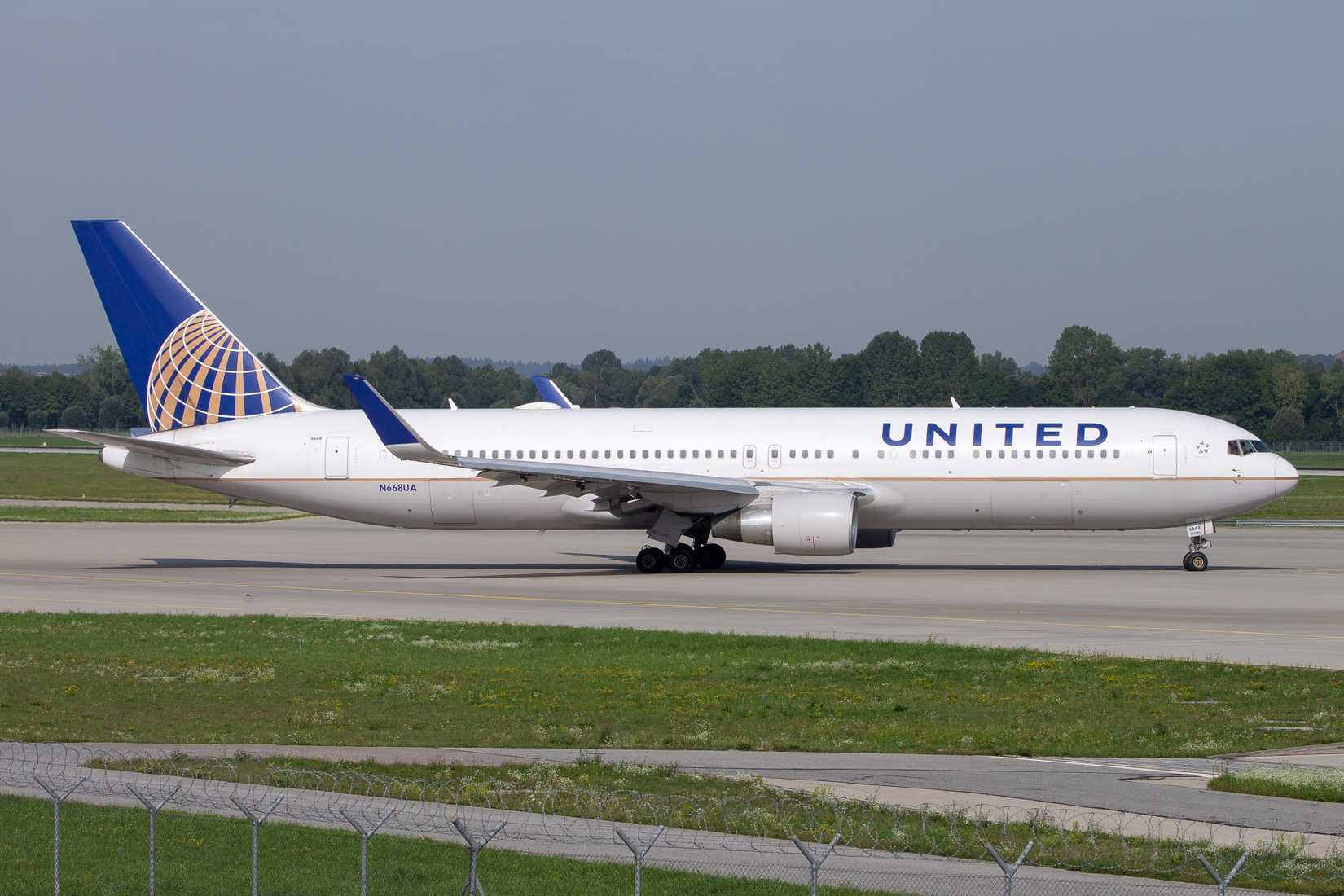 United Airlines Boeing 767-300ER on the runway