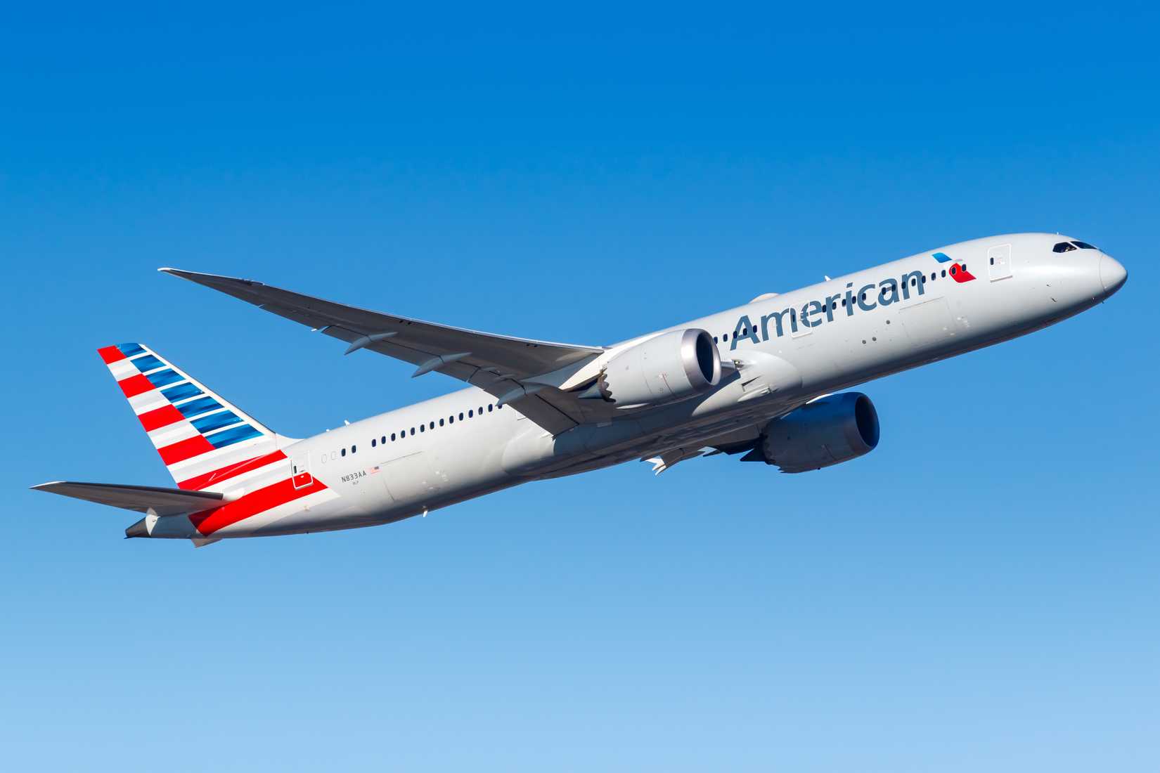 American Airlines Boeing 787-9 Climbing