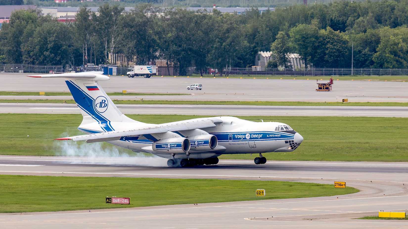 Ilyushin Il-76 RA-76511 Volga-Dnepr landing at Sheremetyevo International Airport