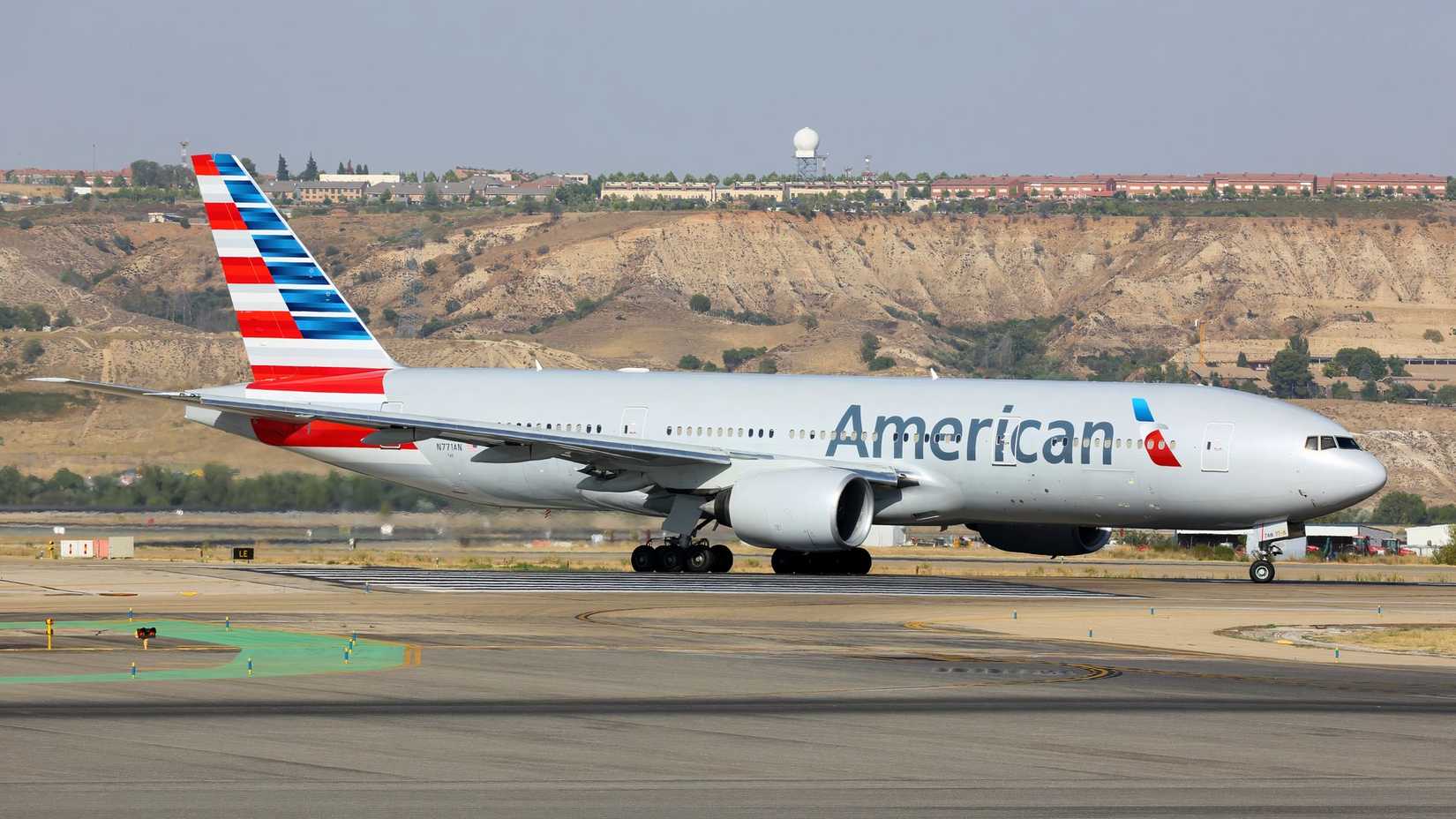 American Airlines Boeing 777-200ER Taxiing At Madrid
