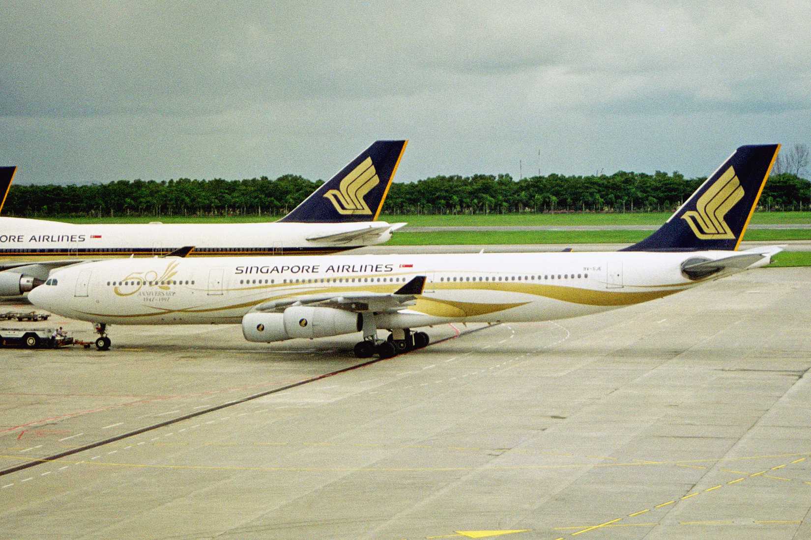 Singapore Airlines A340-300