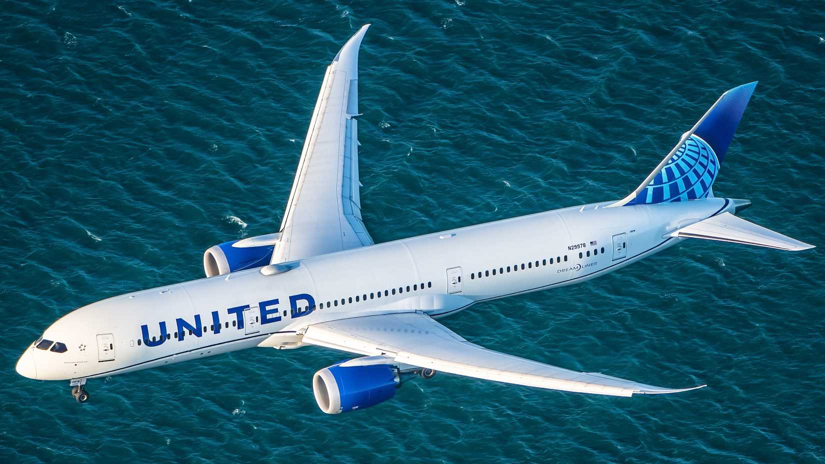 United Airlines Boeing 787-9