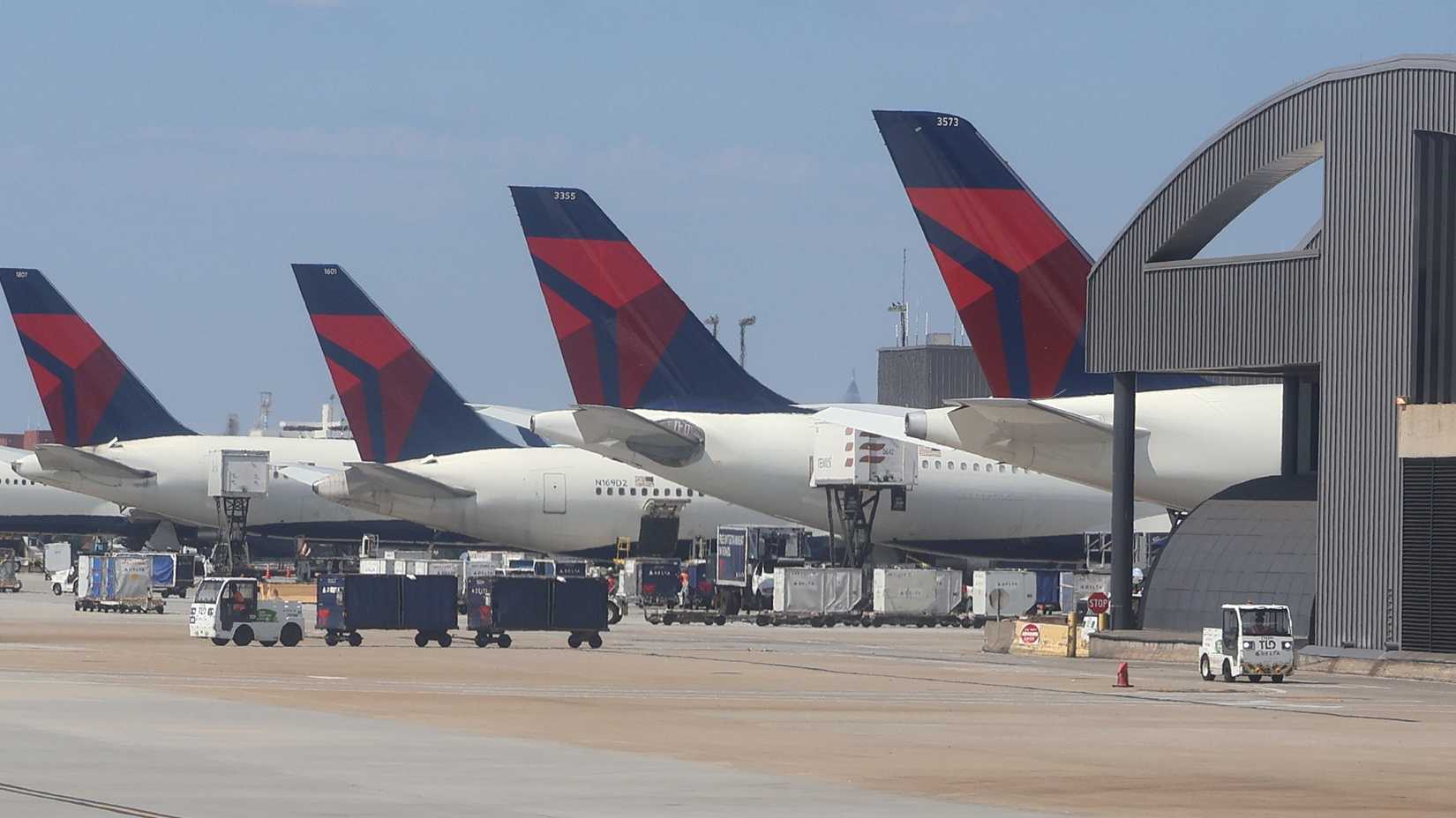 Delta Air Lines tails Atlanta