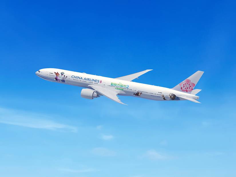 A China Airlines Boeing 777 flying