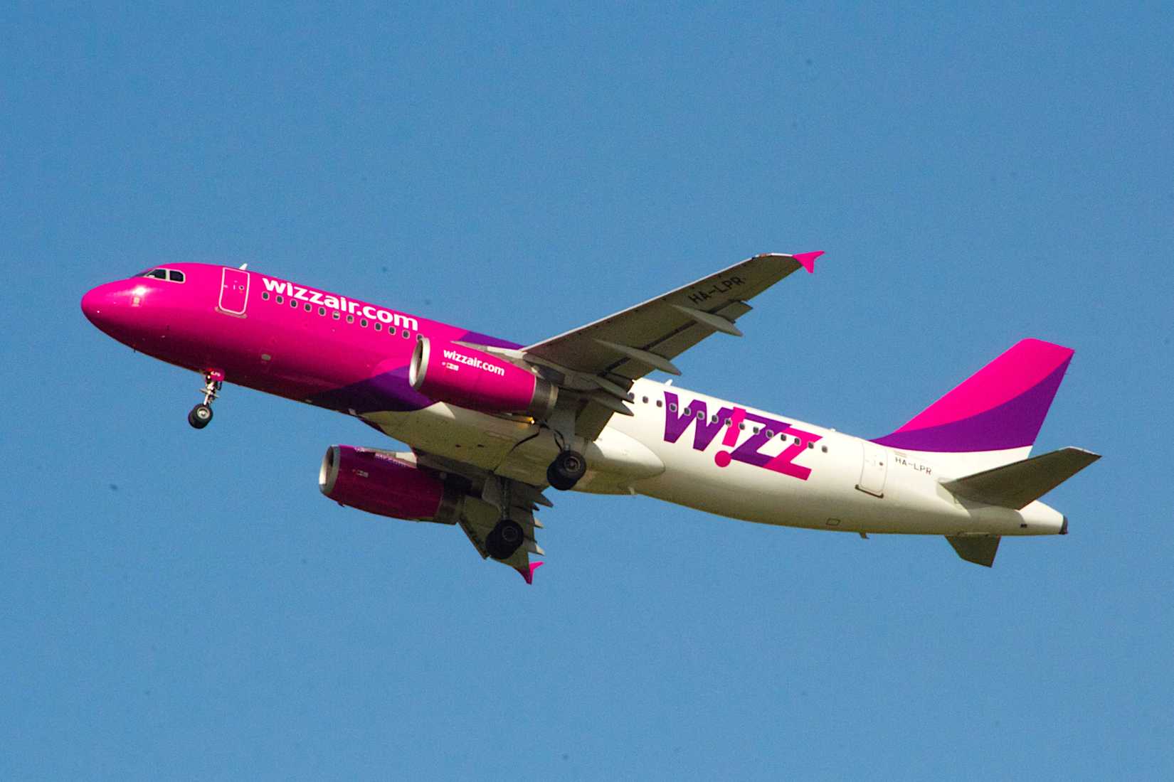 Wizz Air A320 underside