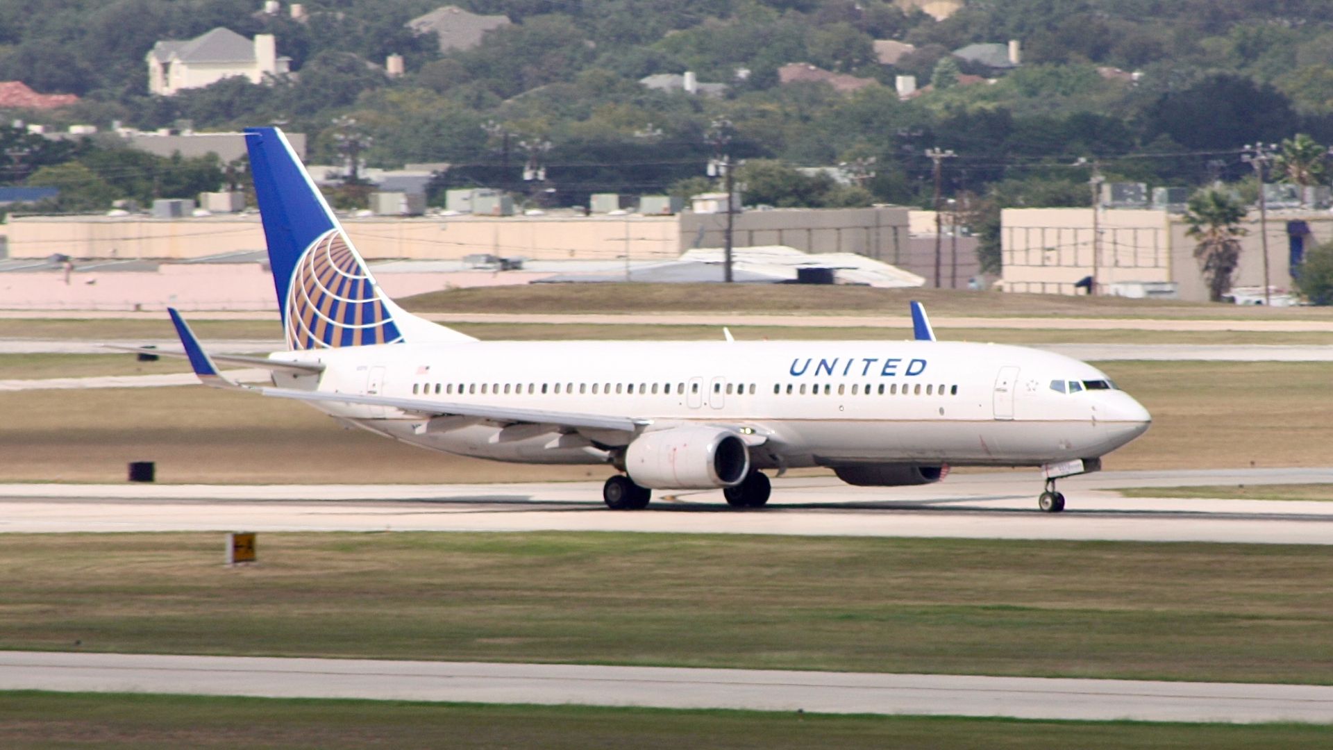 United Airlines Passenger Triggers Emergency Slide After Boeing 737 Lands In Houston