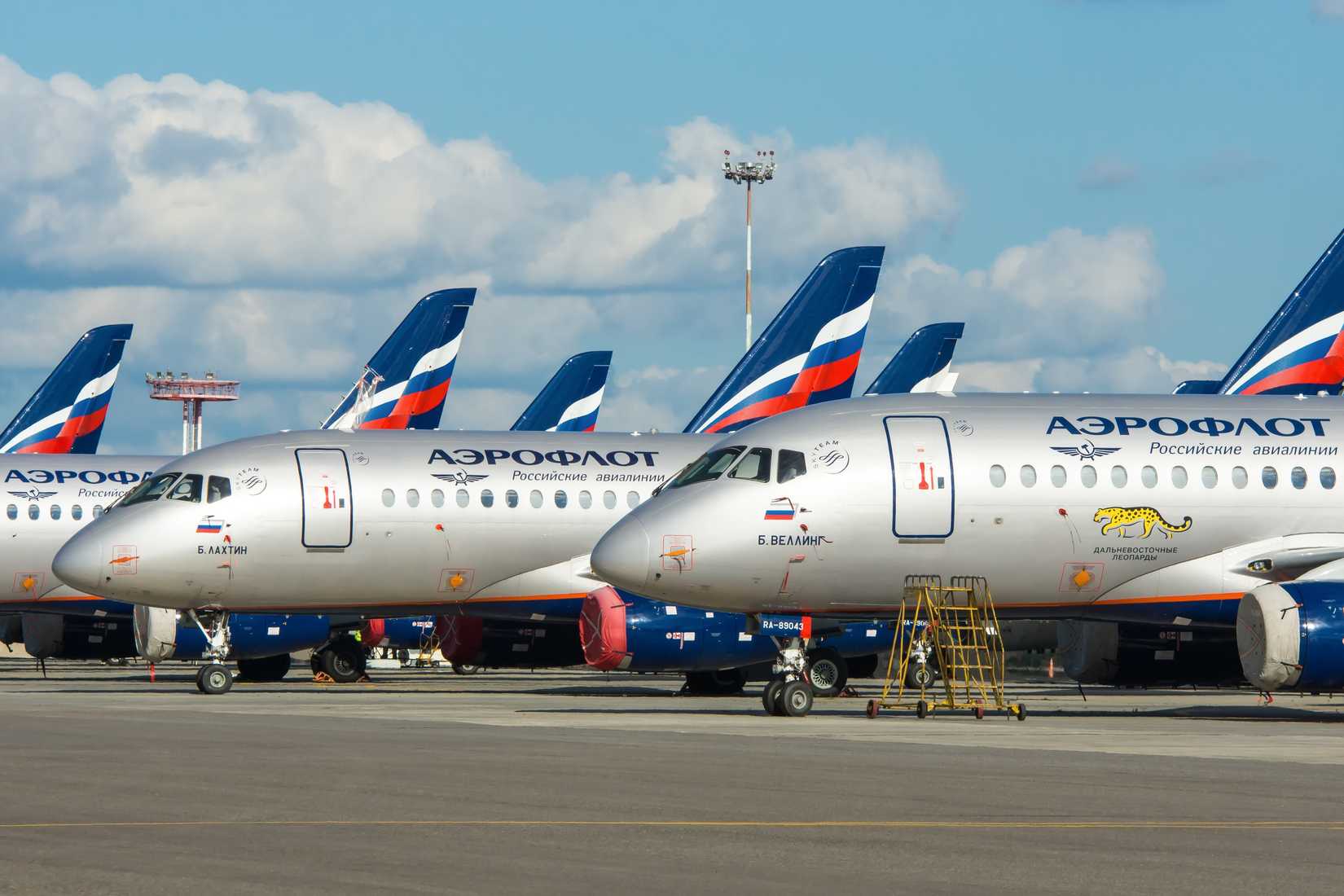 Aeroflot Sukhoi Superjets Media_works Shutterstock