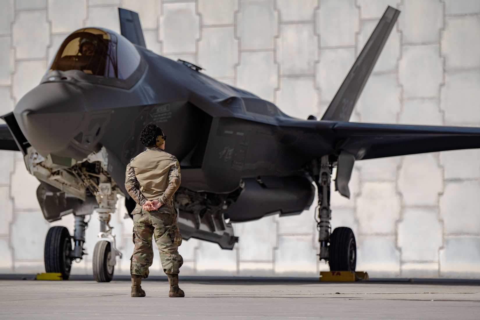 An Italian Air Force F-35 Lighting II arrives at an undisclosed location within the U.S. Central Command.