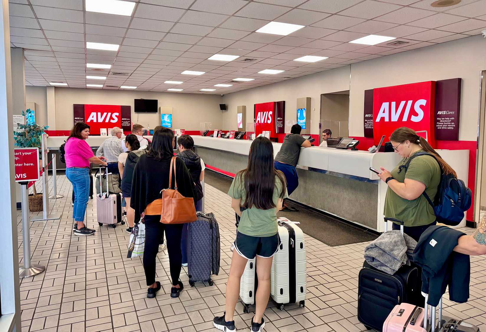 Avis car rental at Philadelphia