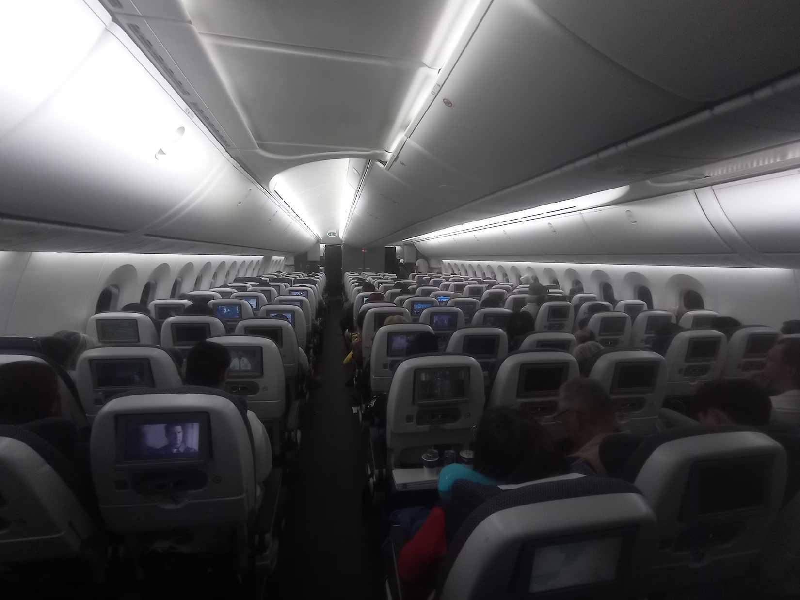 BA 787-10 Economy