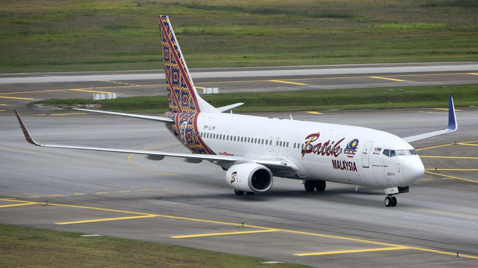 Example For Mile Simple The Boeing 737-800's Longest Routes: Over 3,000 Miles