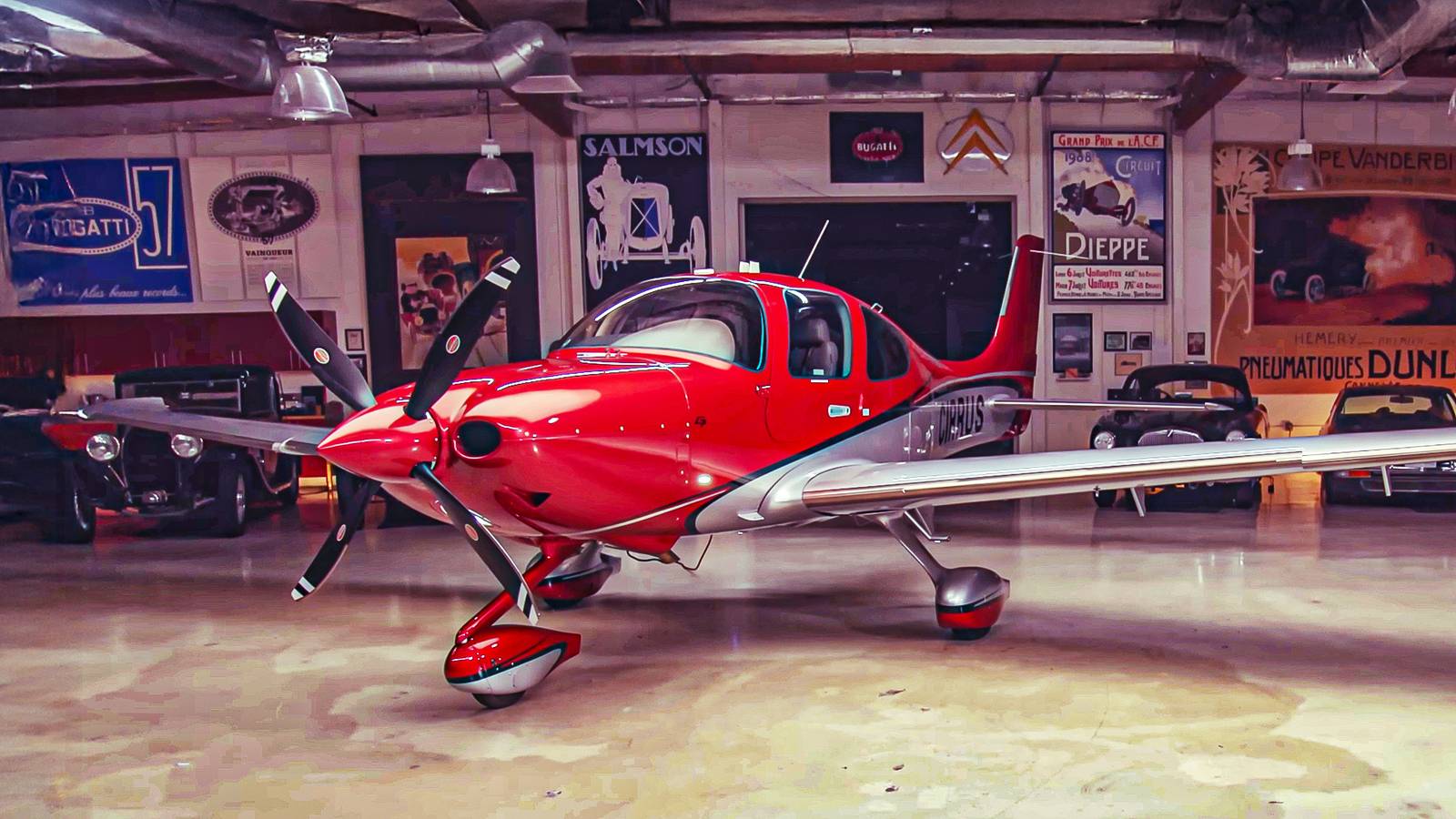 Jay Leno Shows Off The Cirrus SR22T: The Plane That Can Save Itself Jay Leno Shows Off The Cirrus SR22T: The Plane That Can Save Itself