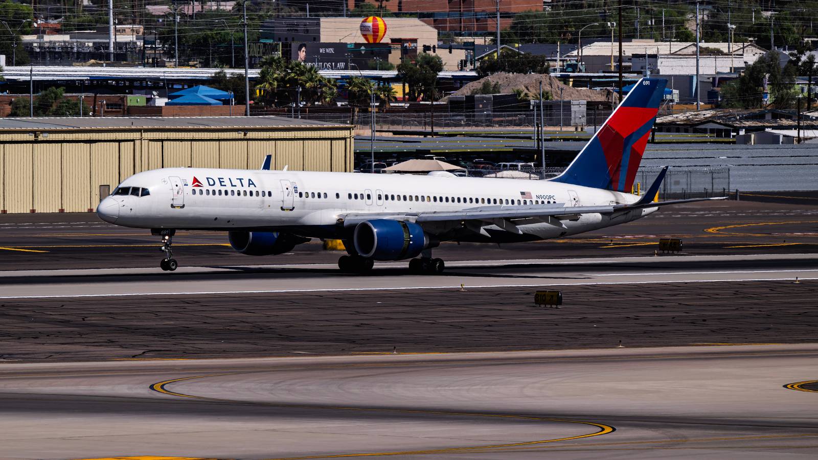 Delta Boeing 757200 Seat Map 199Seat Layout & Amenities